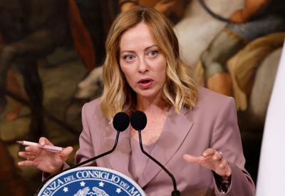 Primeira-ministra da Itália denuncia site adulto que publicou imagens não autorizadas de mulheres