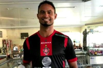 Goleiro Bruno fecha contrato com o Boa Esporte Clube