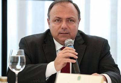 Governo efetiva Eduardo Pazuello como ministro da Saúde