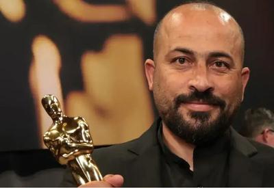 Cineasta vencedor do Oscar é agredido por colonos israelenses na Cisjordânia