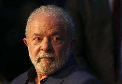 Em publicação de Natal, Lula menciona vítimas de covid