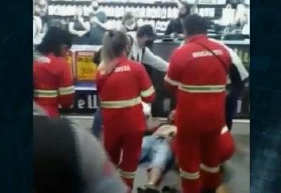 Vídeo: homem é esfaqueado em feira de comércio popular no DF