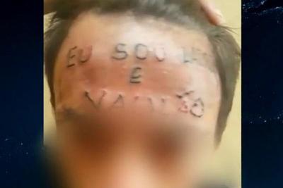 Homens que tatuaram frase na testa de ladrão têm penas divulgadas