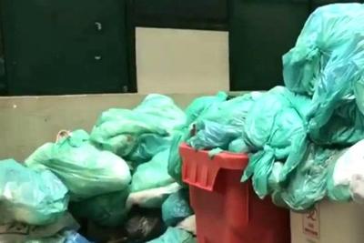 Hospitais públicos do Distrito Federal estão tomados por lixo e sujeira