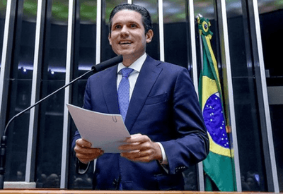 Motta diz que Eduardo Bolsonaro não poderá exercer mandato fora do país: "Não há previsibilidade"