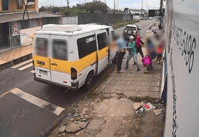 Van escolar é tomada por criminosos e usada em ataque a tiros em João Pessoa (PB)