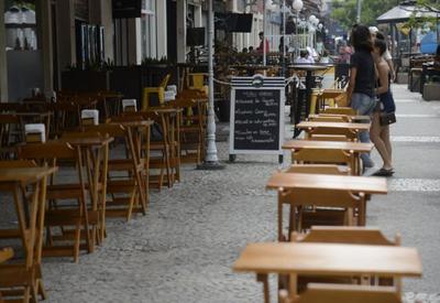 Mais de 30% dos bares e restaurantes do país operaram no vermelho em março
