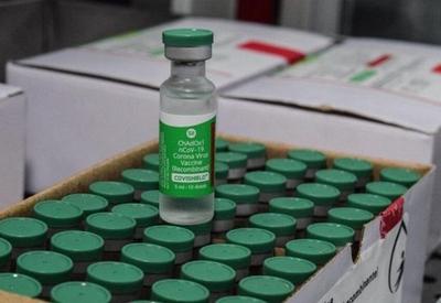 Fiocruz recebe insumos para produzir mais 12 milhões de vacinas