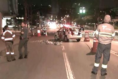 Idoso é atropelado na faixa de pedestres em São Paulo