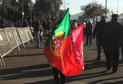Portugal vai notificar milhares de imigrantes, inclusive brasileiros, para deixar o país