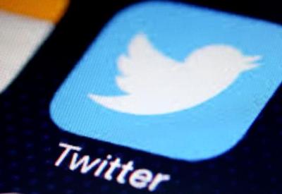 Rússia bloqueia acesso ao Twitter e ameaça Facebook