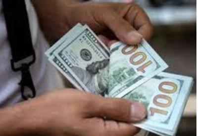 Promessa de contenção de gastos causa nova queda no dólar e moeda fecha abaixo de R$ 5,50