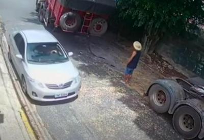 Criminosos fazem caminhoneiros reféns para roubar veículos