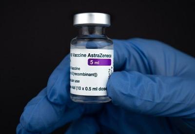 Dose de reforço da vacina da AstraZeneca aumenta proteção contra ômicron