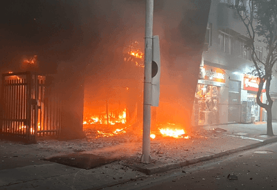 Incêndio atinge loja de motos e deixa feridos em Copacabana (RJ)