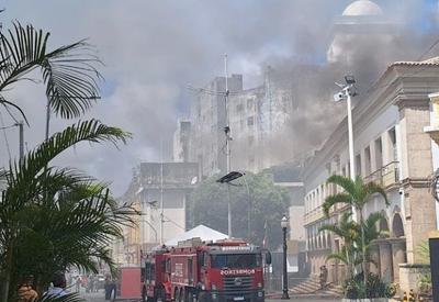 Incêndio atinge prédio da Câmara de Vereadores de Salvador