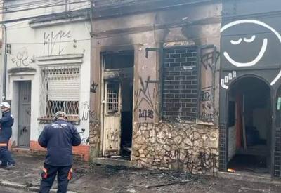 Incêndio destrói casa de idosas em Porto Alegre