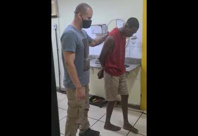 Irmão de "Faraó dos bitcoins" é preso por tráfico em Cabo Frio (RJ)
