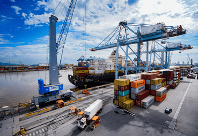 JBS Terminais amplia movimentação de contêineres e reforça papel de Itajaí na logística do Sul