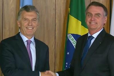 Jair Bolsonaro se reúne com presidente da Argentina em Brasília 