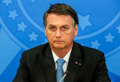 Moraes manda Bolsonaro ser investigado por vazamento de inquérito