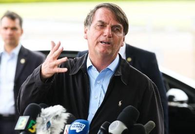 Bolsonaro diz que Governo "vai entrar" na Petrobras