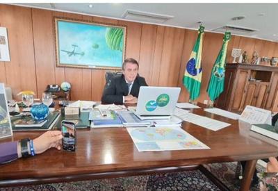 Bolsonaro se reúne com presidente do PL e anunciará filiação nas próximas horas