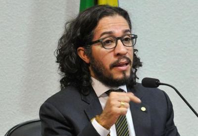 Jean Wyllys anuncia filiação ao PT