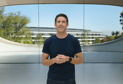 Quem é John Ternus, novo CEO da Apple