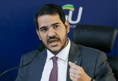 ‘Otimismo e serenidade’, diz Messias após Alcolumbre marcar sabatina 