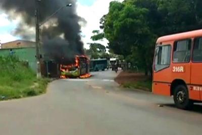 Jovem de 21 anos é preso por comandar ataques a ônibus em Minas Gerais