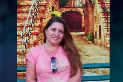 Jovem que teria matado a mãe com injeção de ar está presa em Petrópolis
