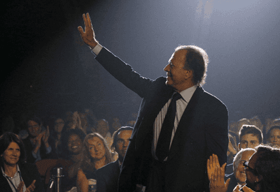 Justiça da Espanha arquiva investigação contra Julio Iglesias por abuso sexual 