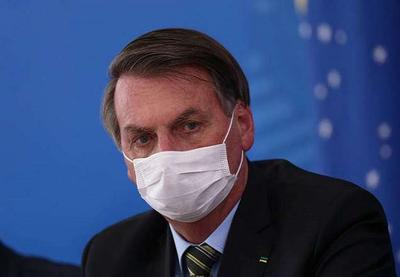 Justiça dá 48 horas para Bolsonaro apresentar exames; AGU vai recorrer