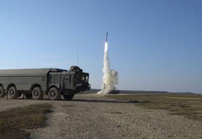 Ucrânia acusa Rússia de disparar míssil intercontinental, com capacidade nuclear, pela primeira vez