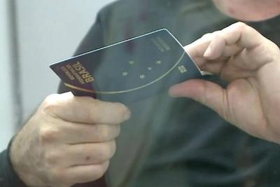 Liberação de verba para emissão de passaportes vai para votação no Congresso