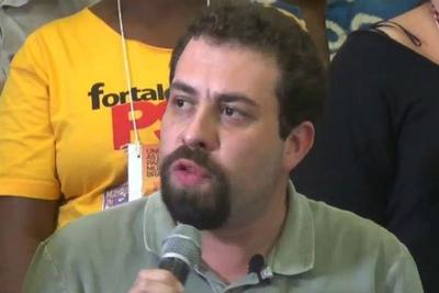 Líder do MTST é confirmado como pré-candidato do PSOL à presidência