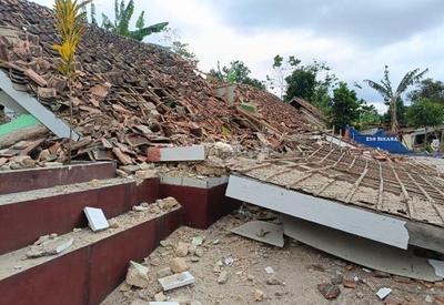 Número de mortos em terremoto na Indonésia passa de 160