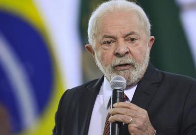 Lula diz que vai "brigar" por isenção no IR para quem ganha até R$ 5 mil