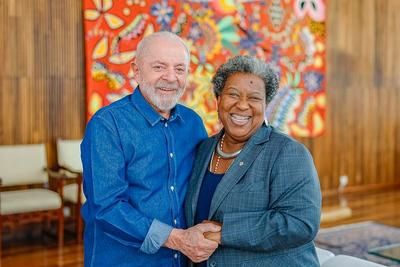SBT News na TV: Lula escolhe Macaé Evaristo como ministra dos Direitos Humanos