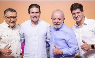 Em meio a impasse do IOF, Lula afaga Motta e defende diálogo com o Congresso