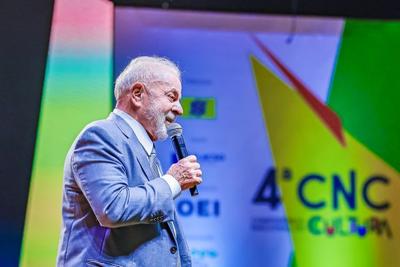 Lula se diz feliz com eleições na Venezuela e afirma que Maduro vai convidar olheiros do mundo inteiro