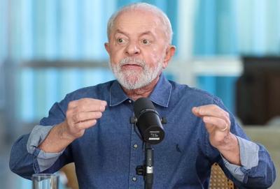 Lula rebate Bolsonaro e diz que governo "não manda na Polícia Federal"