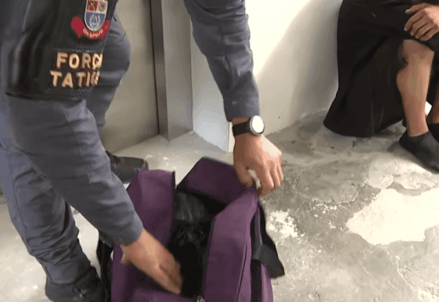 VÍDEO: Polícia encontra andar inteiro de prédio usado para tráfico de drogas em São Paulo