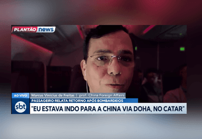 Dentro de avião, professor fala sobre voo desviado após ataques ao Irã