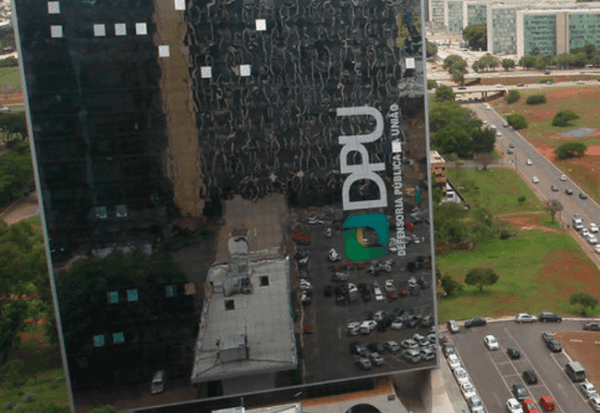 Imagem da notícia: Governo avalia momento para indicar novo comando da Defensoria Pública da União neste semestre