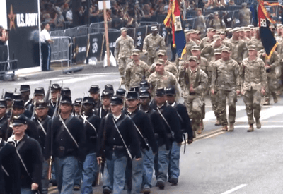 Trump promove desfile militar com tanques e aviões em Washington em meio a protestos