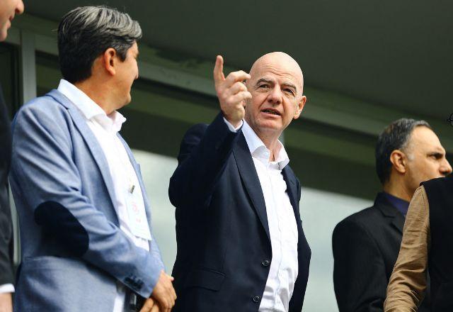 Presidente da Fifa confirma que Irã jogará partidas da Copa do Mundo nos Estados Unidos