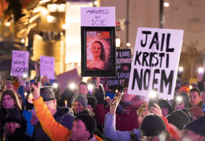 Moradores dos EUA protestam contra assassinato de norte-americana por agentes da imigração