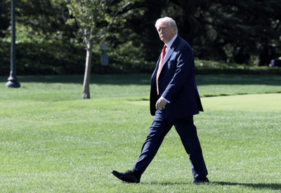 Trump diz que avalia "forte aumento" de tarifas sobre a China